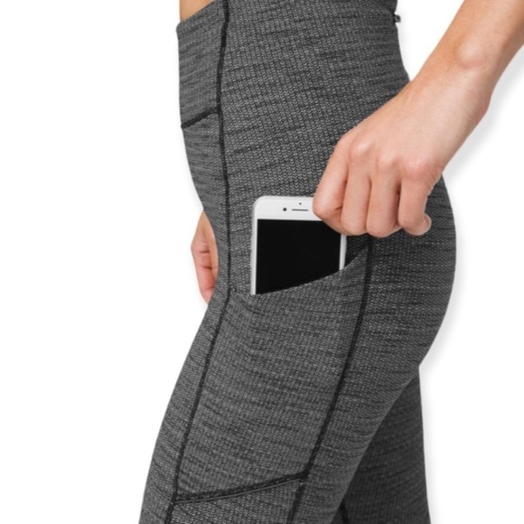 Lululemon Speed Up Tight 28" Full-On Luxtreme Variegated Knit Black Heather 2 - Picture 4 of 14